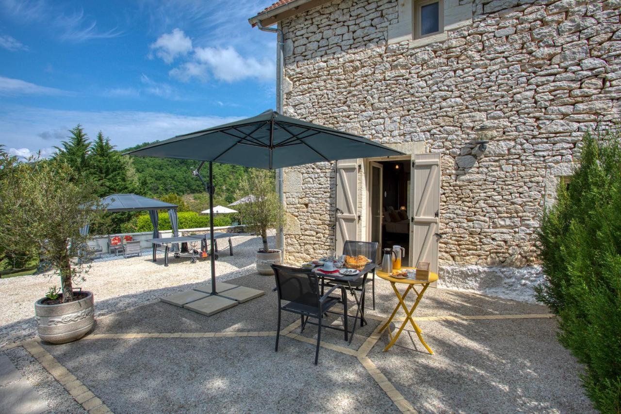 Domaine Des Pierres Blanches - Chambres D'Hotes Carlux Luaran gambar