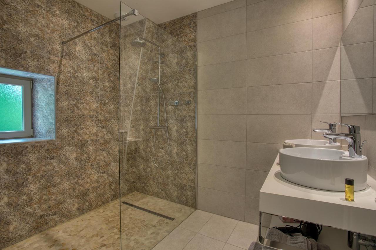 Domaine Des Pierres Blanches - Chambres D'Hotes Carlux Luaran gambar