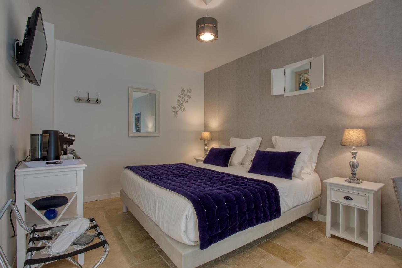 Domaine Des Pierres Blanches - Chambres D'Hotes Carlux Luaran gambar